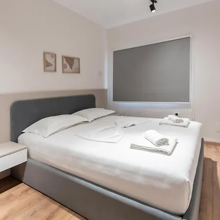 2br At Artist's Palace - Skanderbeg Square Views * טיראנה