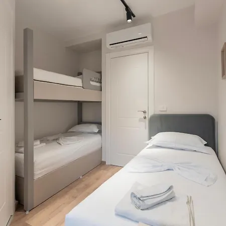 דירה 2br At Artist's Palace - Skanderbeg Square Views *