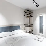 2br At Artist's Palace - Skanderbeg Square Views Apartmán *
