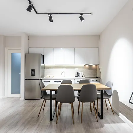 2br At Artist's Palace - Skanderbeg Square Views 公寓 地拉那