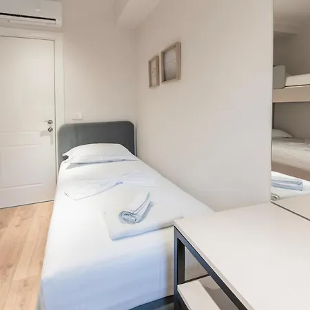 2br At Artist's Palace - Skanderbeg Square Views Appartamento