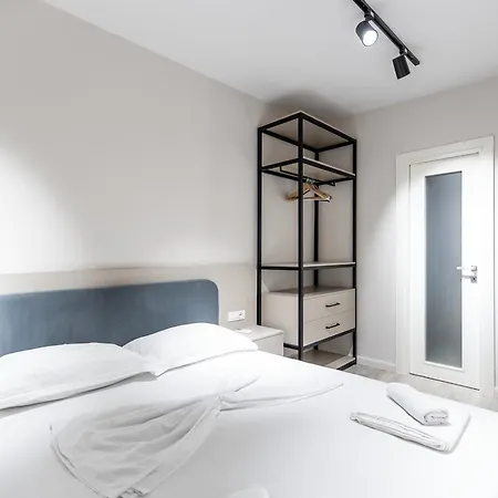 2br At Artist's Palace - Skanderbeg Square Views Appartamento *