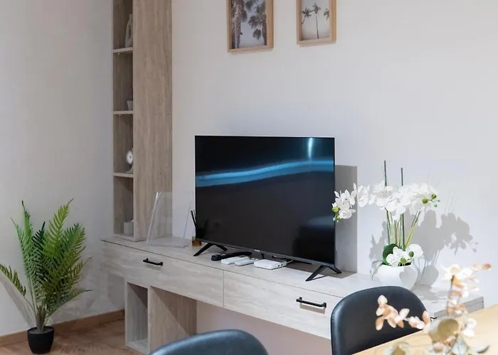 2br At Artist's Palace - Skanderbeg Square Views Διαμέρισμα